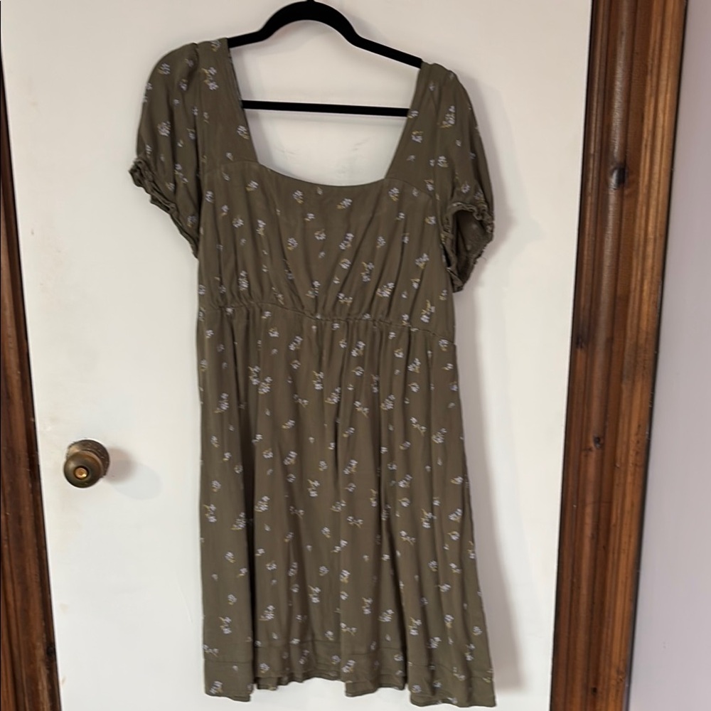 SO Olive Green Floral Midi Dress